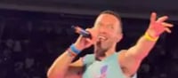 Chris Martin Greets Fans In Hindi At Coldplay Mumbai Concert ...